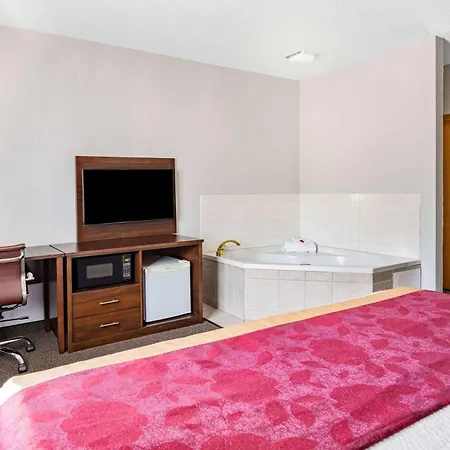 Ramada By Wyndham Keystone Near Mt Rushmore-3